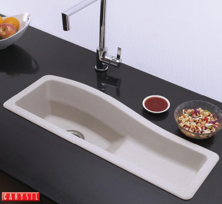 不買昂貴的多功能水槽，如何用一半預算搭出一樣好用的工作區？一篇分析替代方案