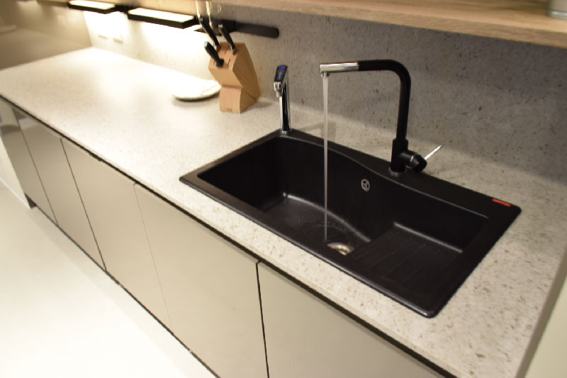 艾美廚衛代理Carysil水槽 進駐高端住宅